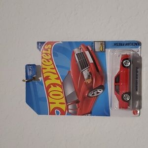 Red Mercedes-Benz 500 E